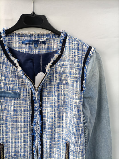 STRADIVARIUS. Chaqueta tweed