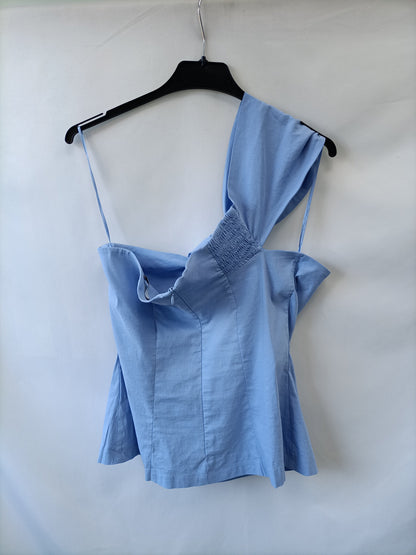 ZARA. Top azul T.m