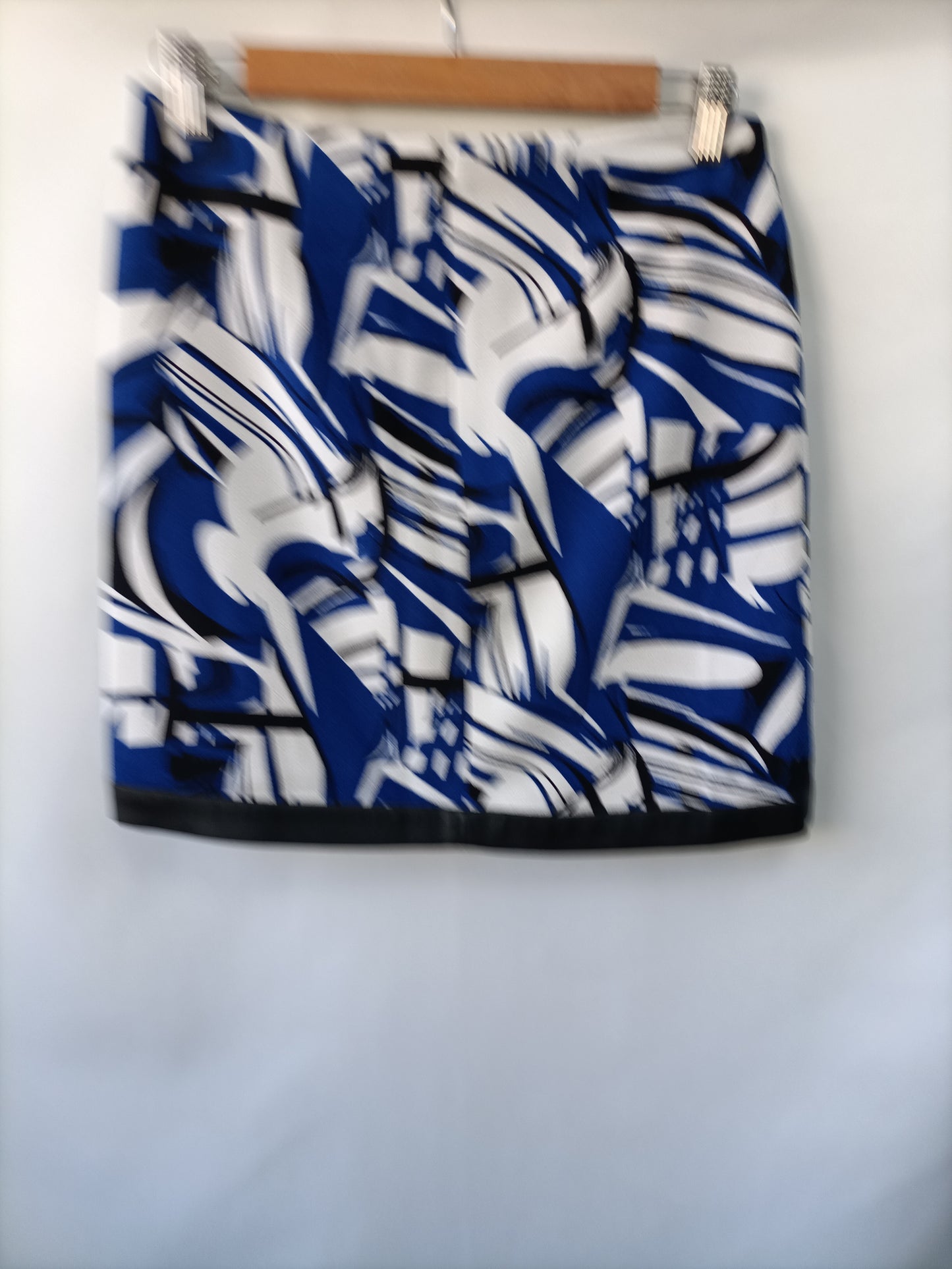 MORGAN. Falda corta cremallera T.36