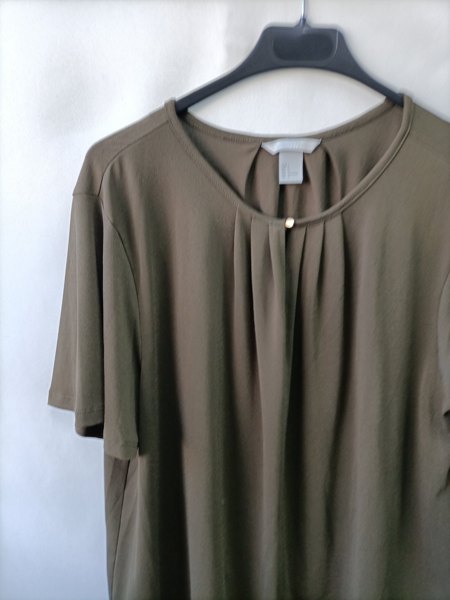 H&M. Blusa fluida verde T.l