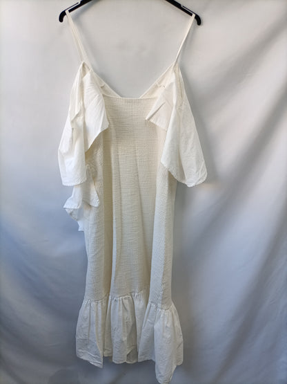 ZARA. Vestido blanco textura T.l