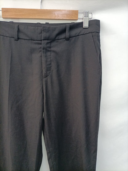 MANGO. Pantalón negro de vestir T.34