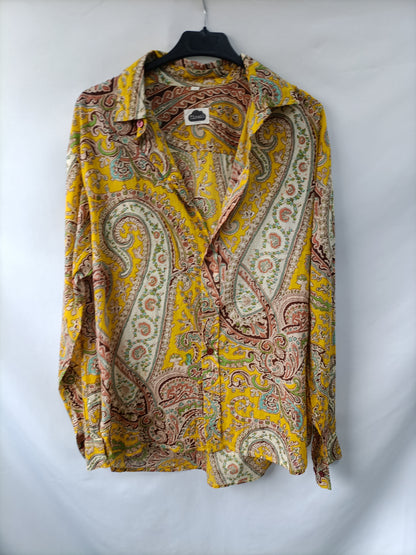 CLOUD9. Blusa amebas amarilla T.s