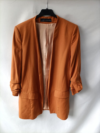 ZARA. Blazer teja fluida T.s