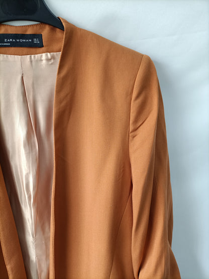 ZARA. Blazer teja fluida T.s