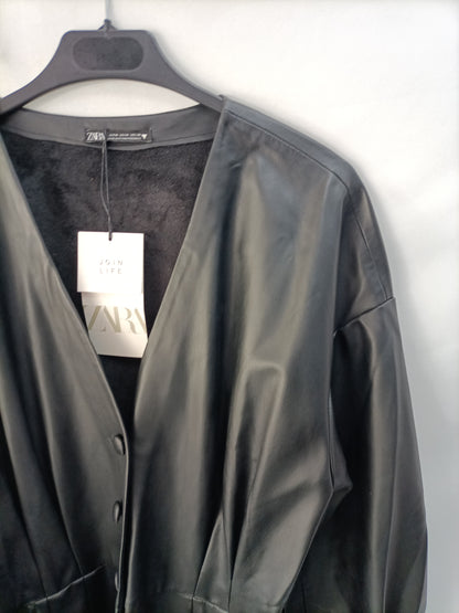 ZARA. Black leather effect dress Tm