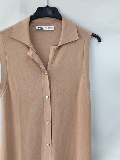 ZARA. Vestido/chaleco camel punto T.m