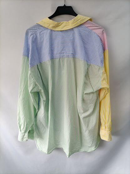 STRADIVARIUS. Oversized striped shirt T.S