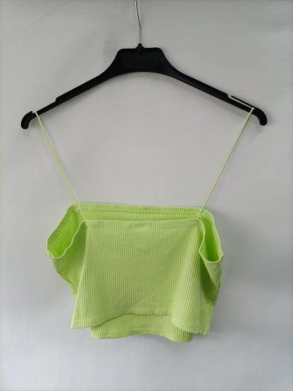 H&amp;M. Green ribbed top TL