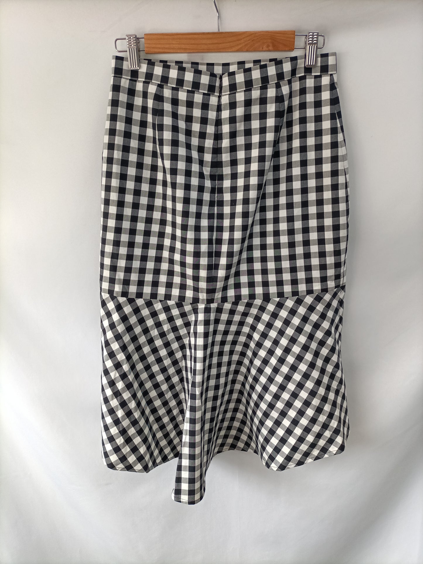 UTERQÜE. Falda cuadros volante T.36