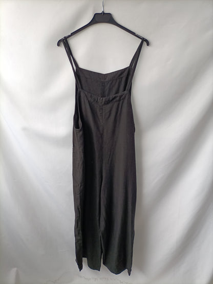 ZARA. Black linen jumpsuit Tl