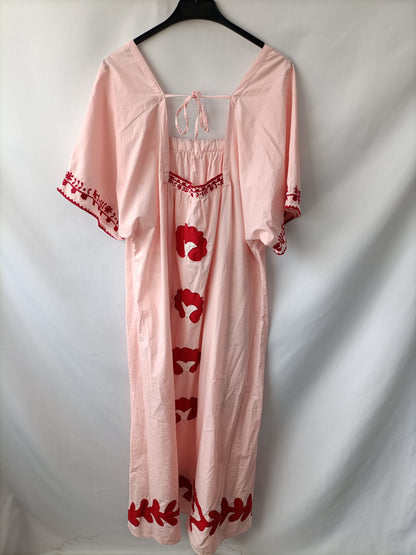 ZARA. Long embroidered dress Ts