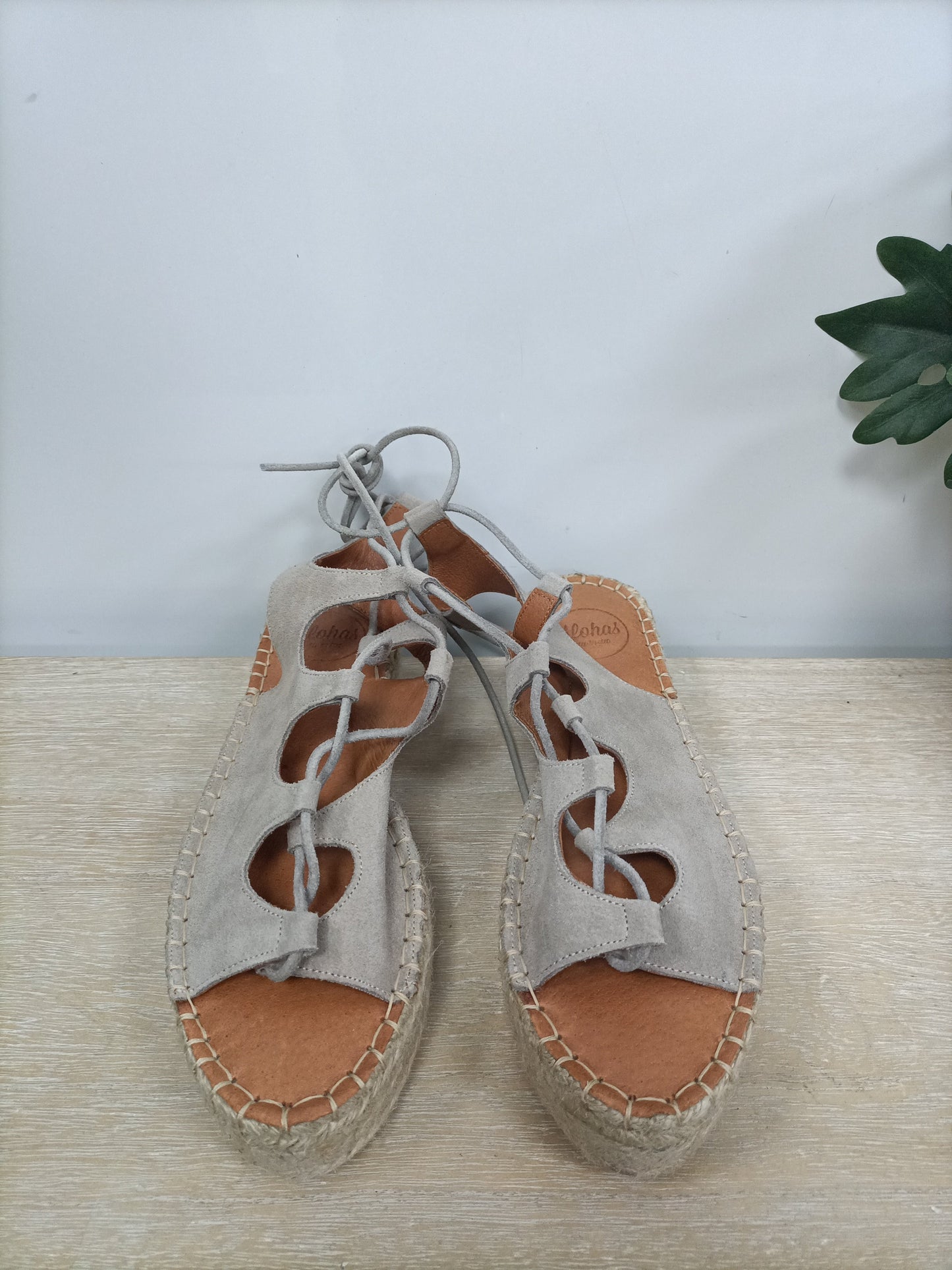 ALOHAS. Alpargata gris cuerdas T.39
