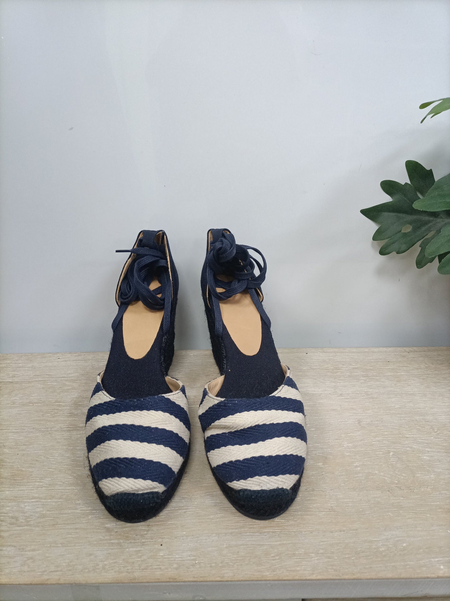 CASTAÑER. Sailor striped wedges size 41