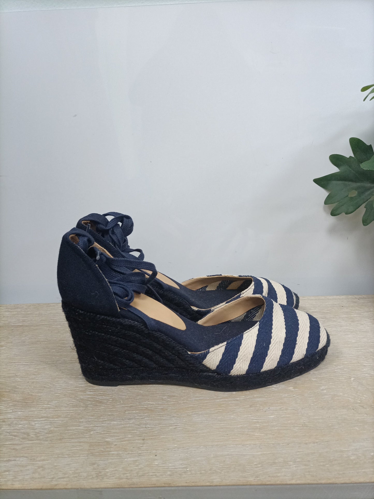 CASTAÑER. Sailor striped wedges size 41