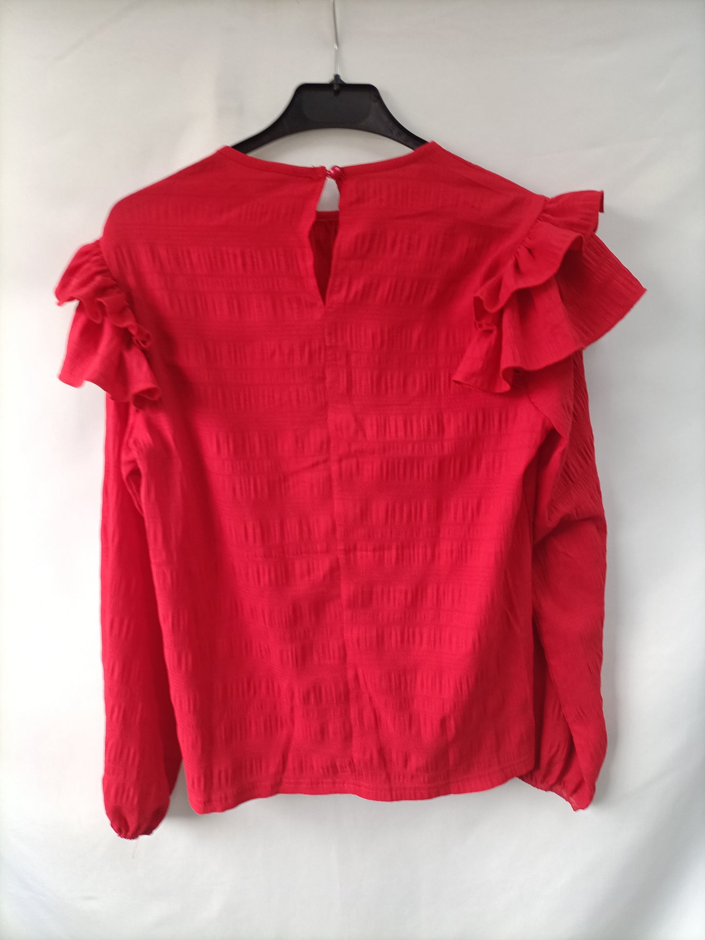 OTRAS. Blusa roja volantes Tu(m)