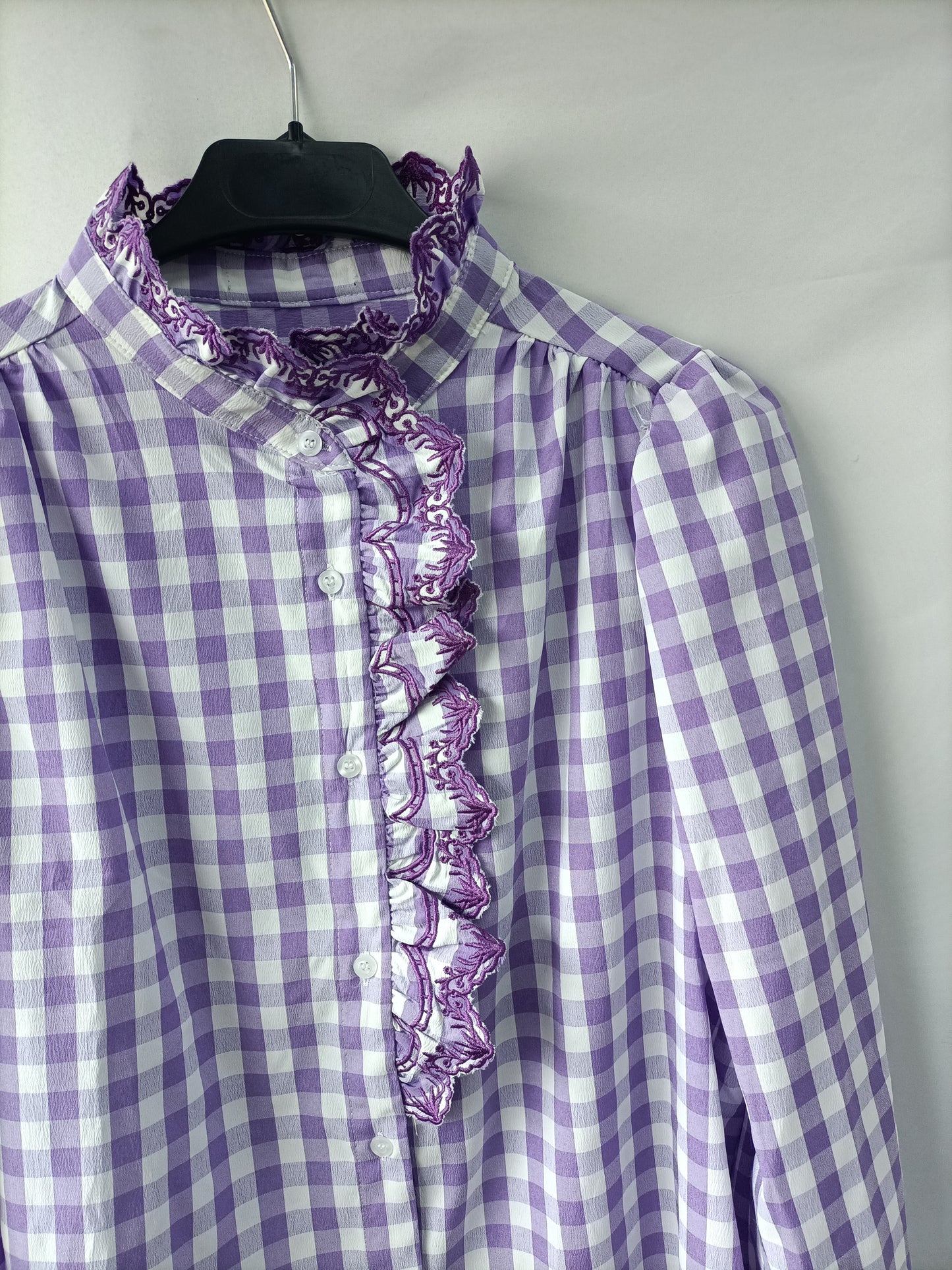 OTHERS. Purple plaid blouse Tu(m)