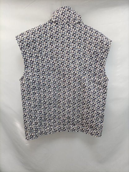 AMEÉ. Floral down vest (M/L)