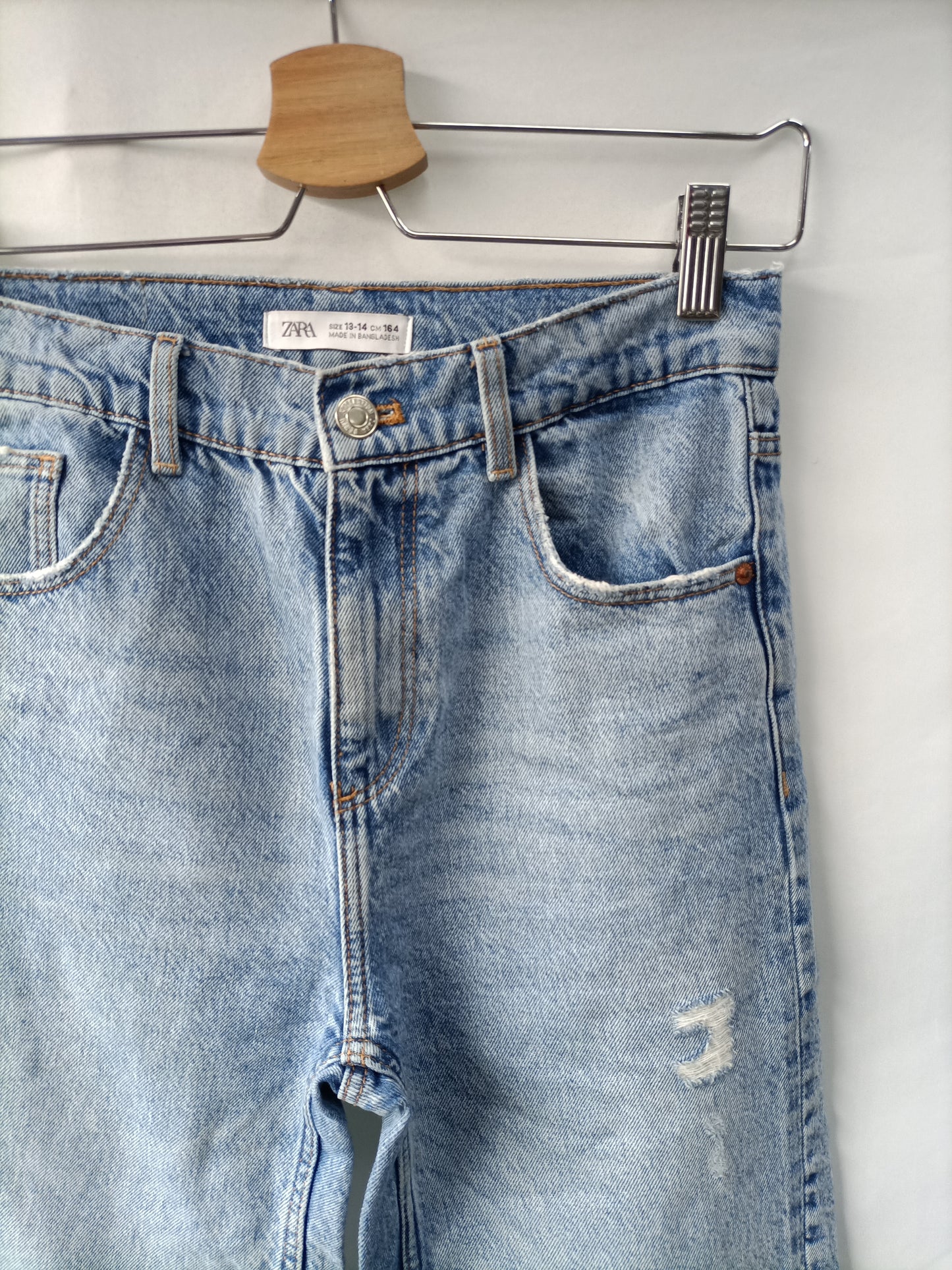 ZARA.Straight leg jeans, size 13-14 years