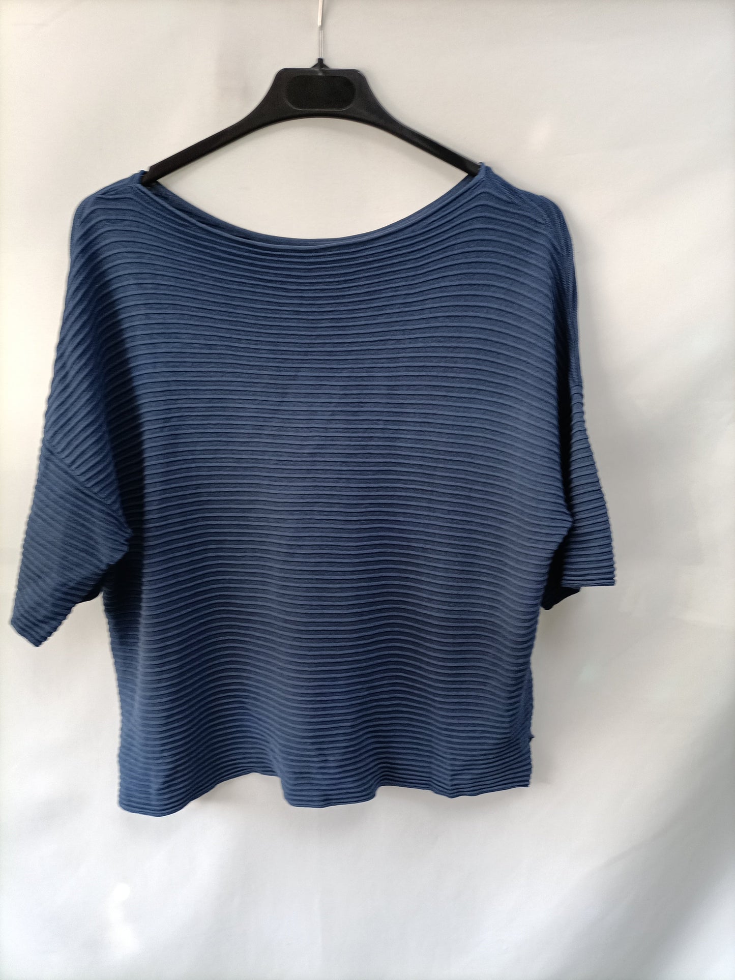 OTRAS.Camiseta azul textura T.s/m