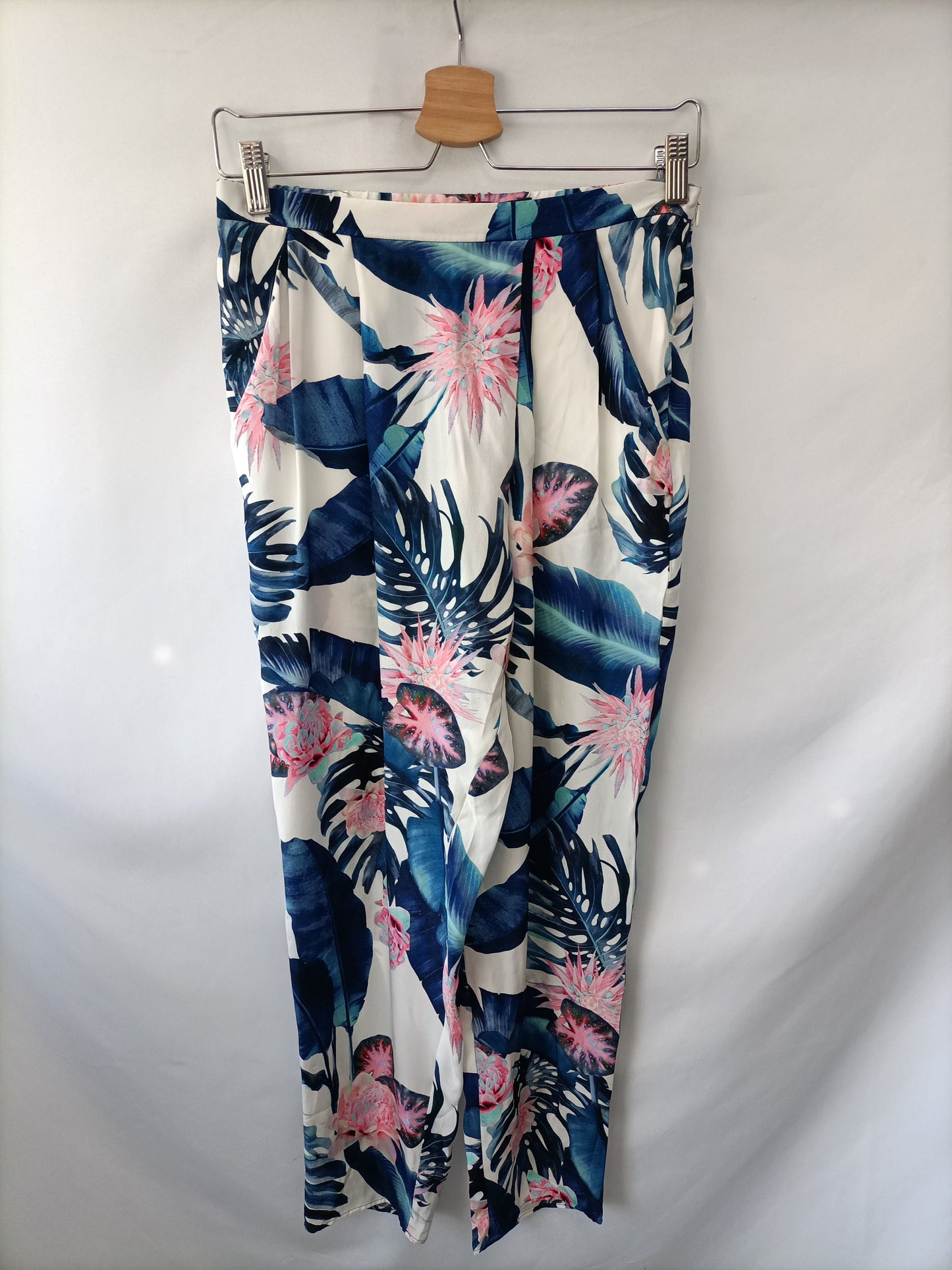 LOLA LI. Printed trousers S. 38