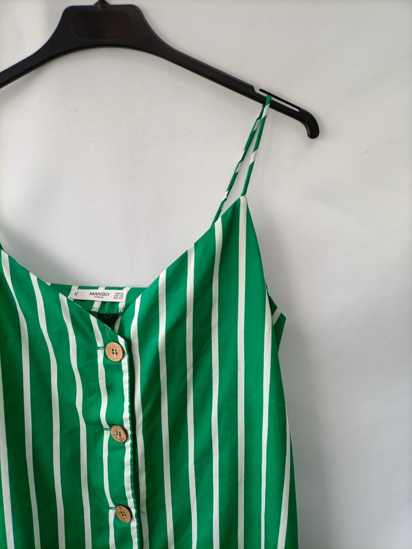 MANGO.Top verde rayas blancas T.xs