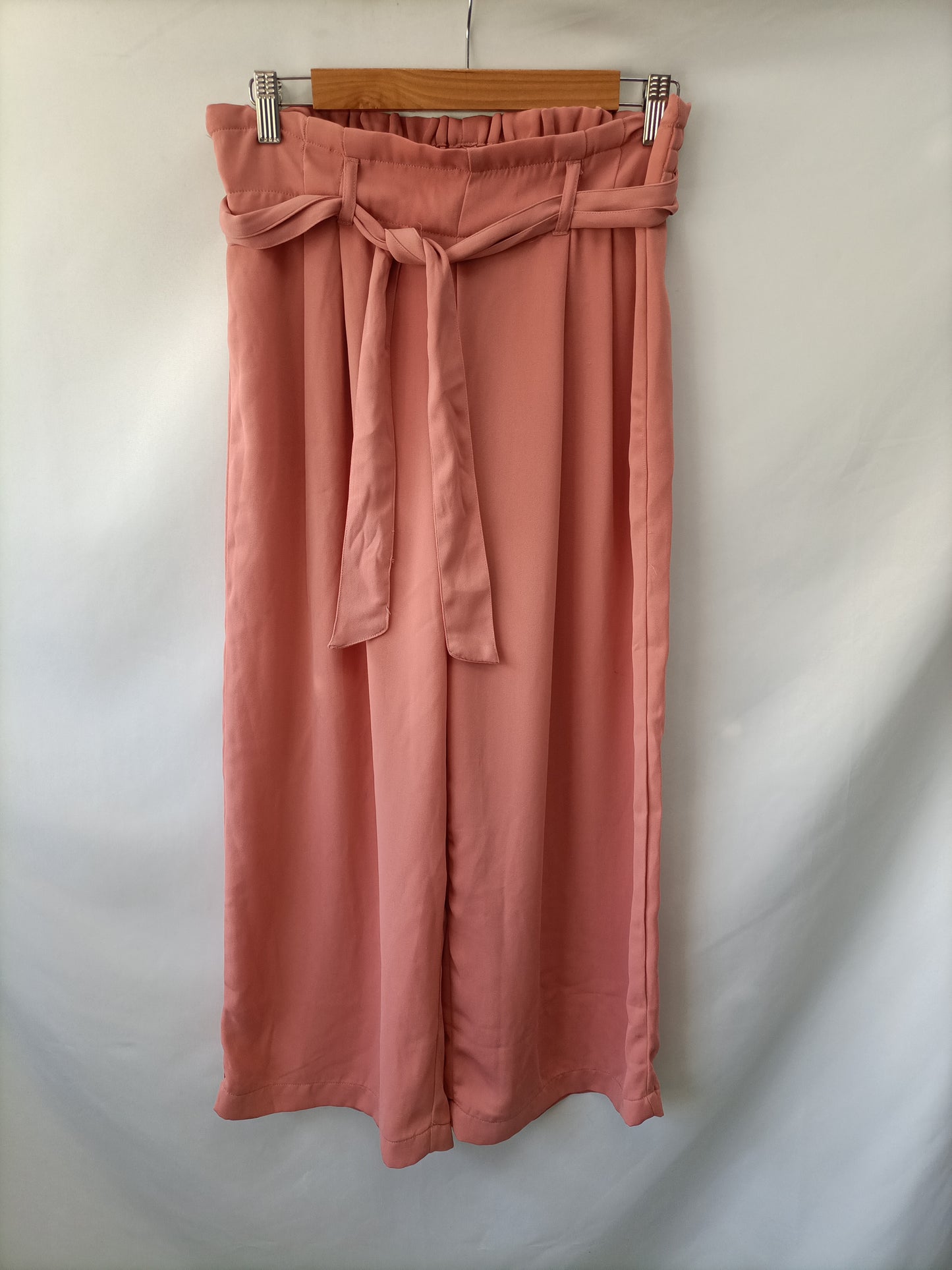 STRADIVARIUS. Culotte rosa T.l