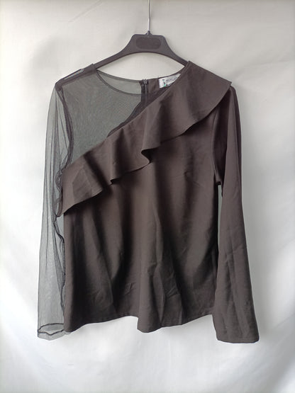 MINUETO. Top negro asimétrico volante T.m