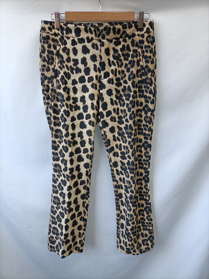 ZARA. pantalon animal print T.s