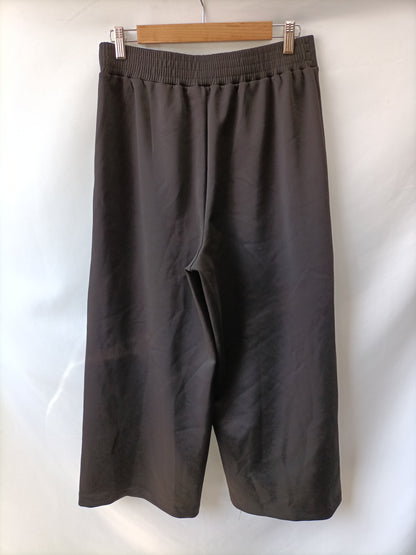 ZARA. pantalon negro ancho de vestir T. L