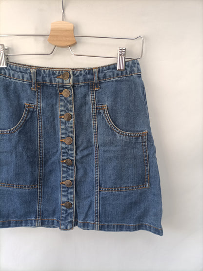 STRADIVARIUS. Falda denim Botones  T.38