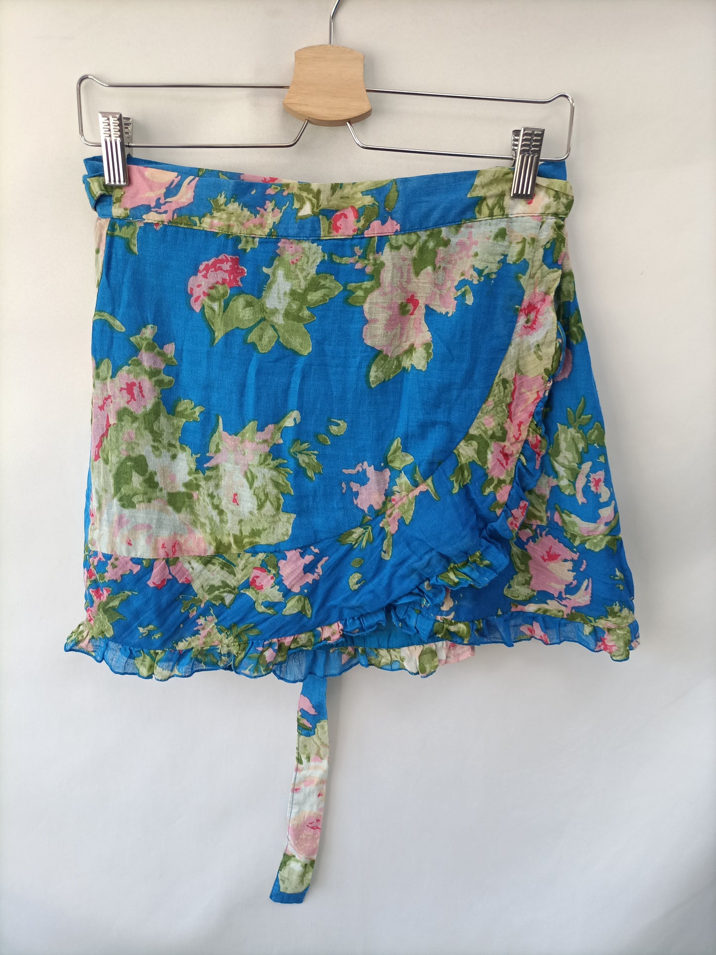 NATURA. Falda pareo flores  T.m