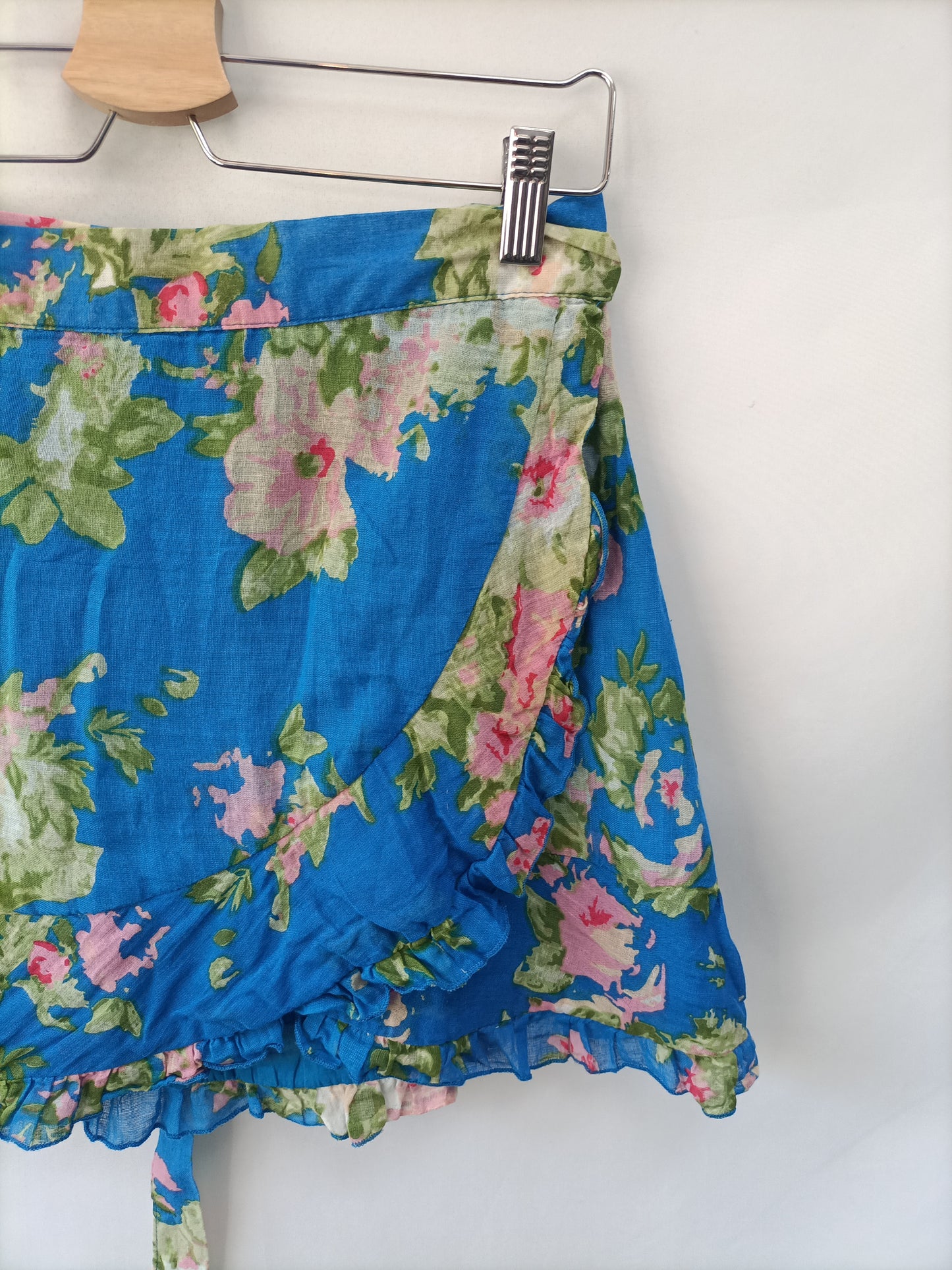 NATURA. Falda pareo flores  T.m