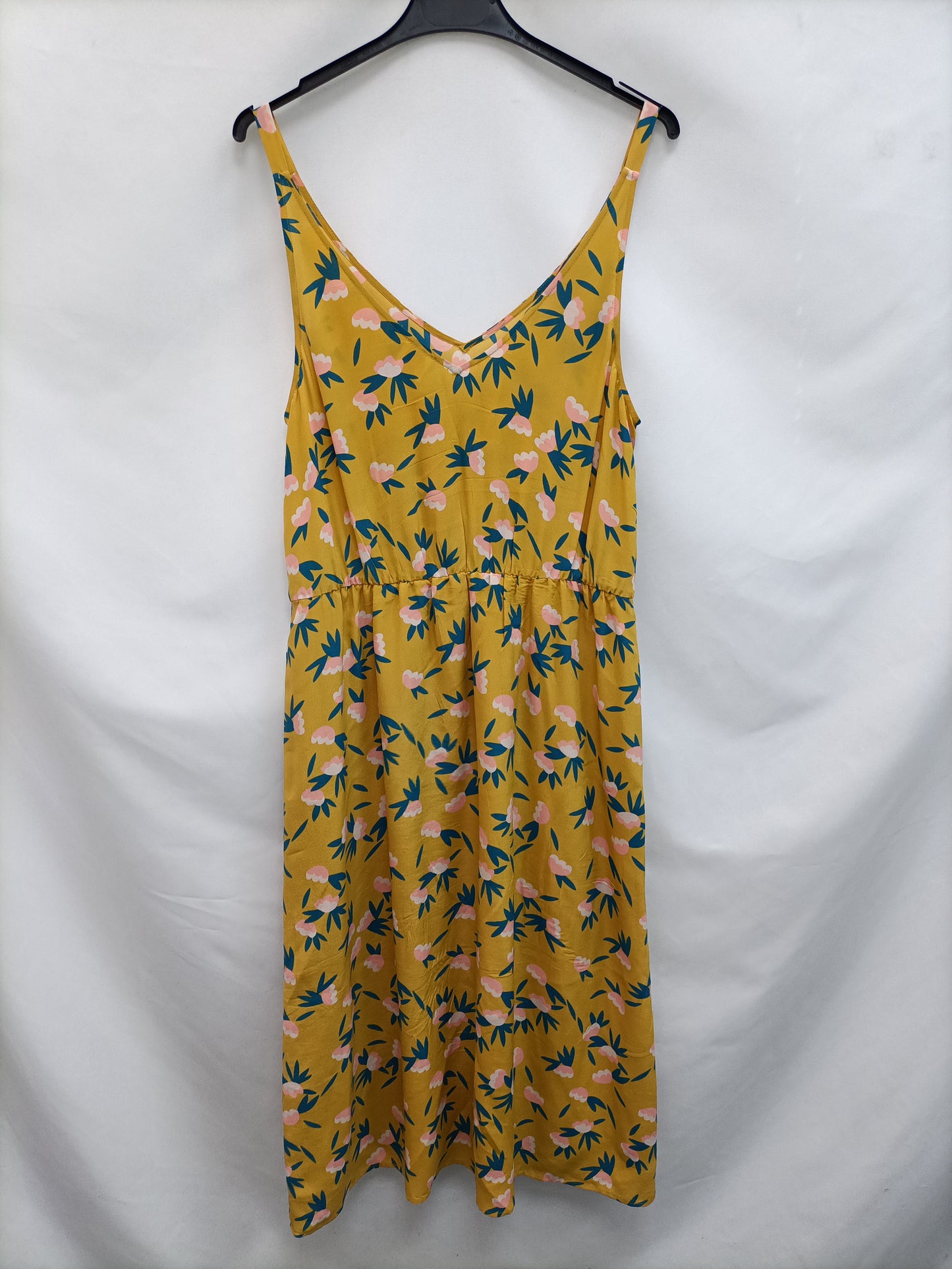 DES PETITS HAUTS. Vestido midi flores T.2(m)