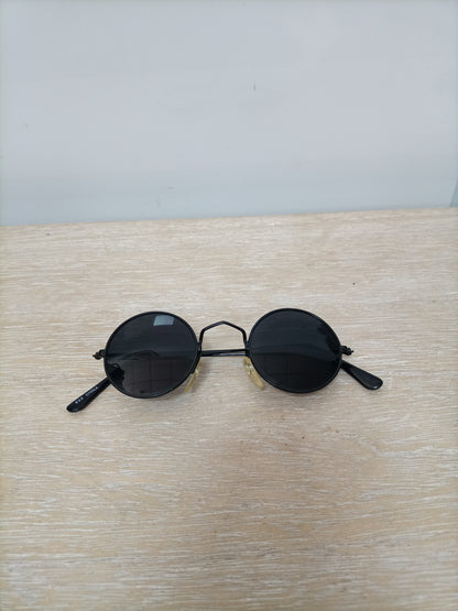 OTRAS. Gafas redondas negras