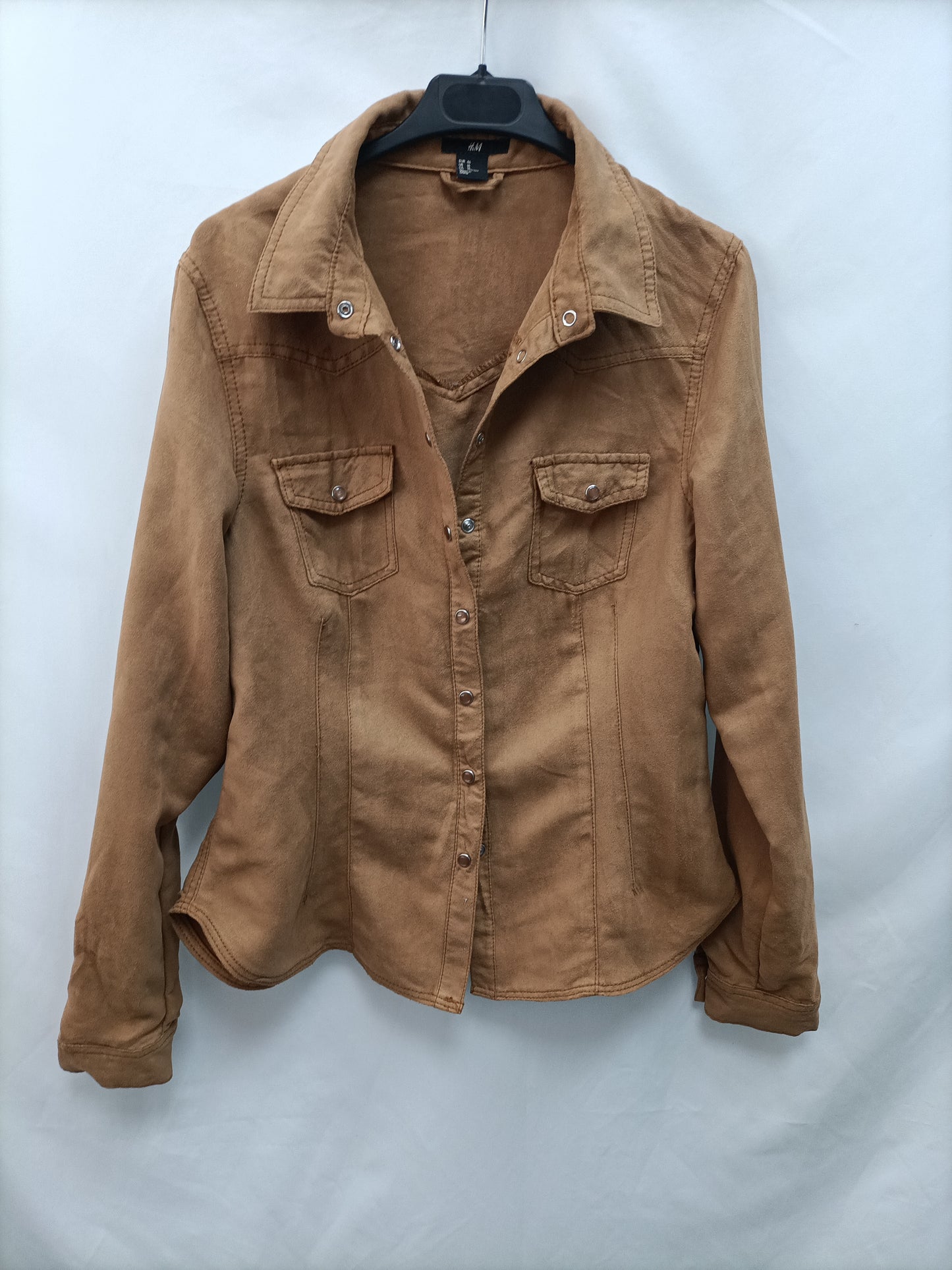 H&M. Sobrecamisa antelina T.46