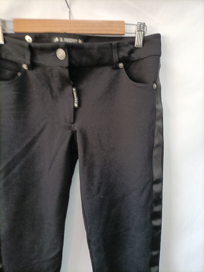 HIGHLY PREPPY.Pantalón negro elástico T.m