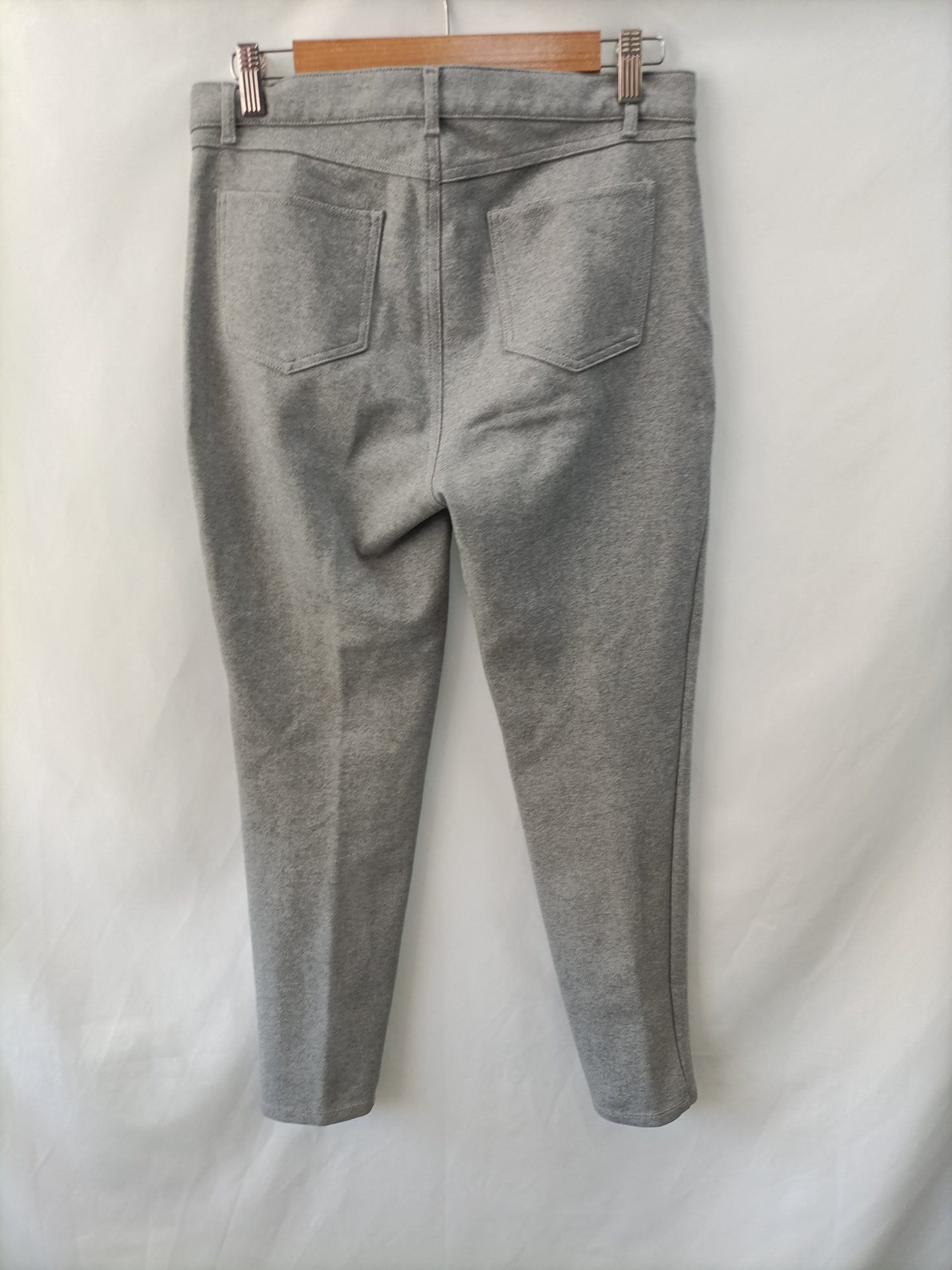 PURIFICACIÓN GARCÍA. Stretch grey trousers, size 40