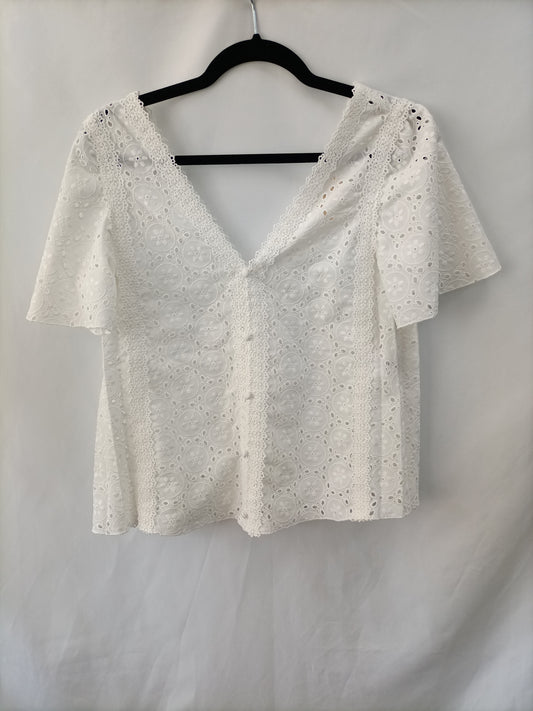 SEZANE. Blusa blanca troquelada T.36