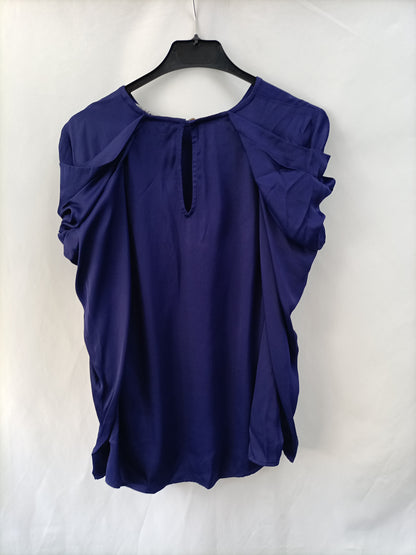 ZARA. Blusa fluida morada  T.m