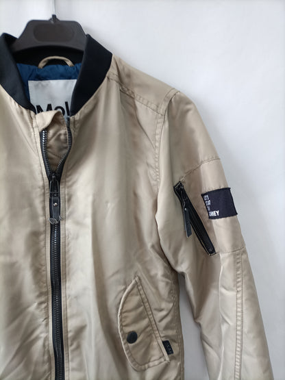 MOLO. Bomber beige T. 10/12
