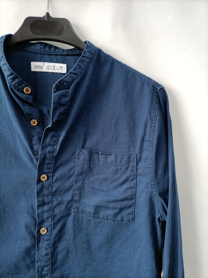 ZARA. Camisa azul marino 11/12