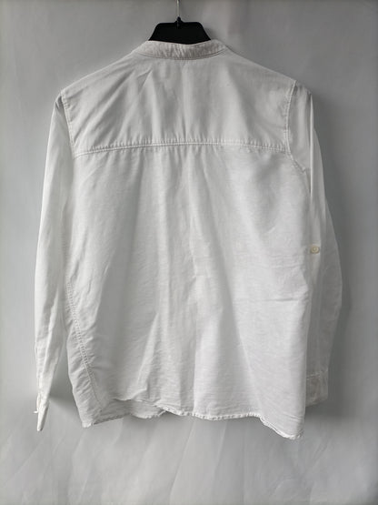 MANGO. Camisa blanca T.11/12