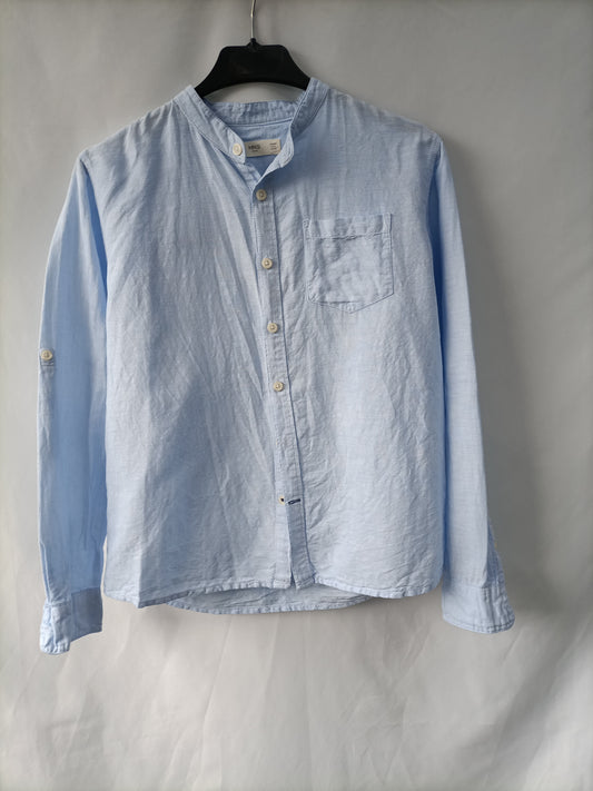 MANGO. Camisa celeste T.11/12