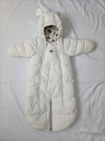 H&M. Abrigo enterizo T.2-6meses