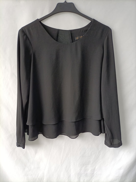 ZARA. Black layered blouse Tm