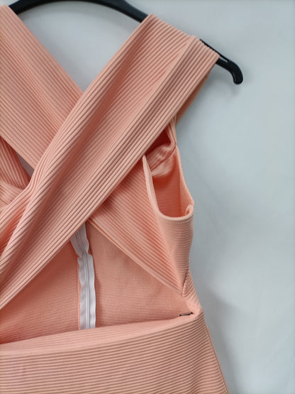MISSGUIDED. Vestido salmon ajustado T.u (l)