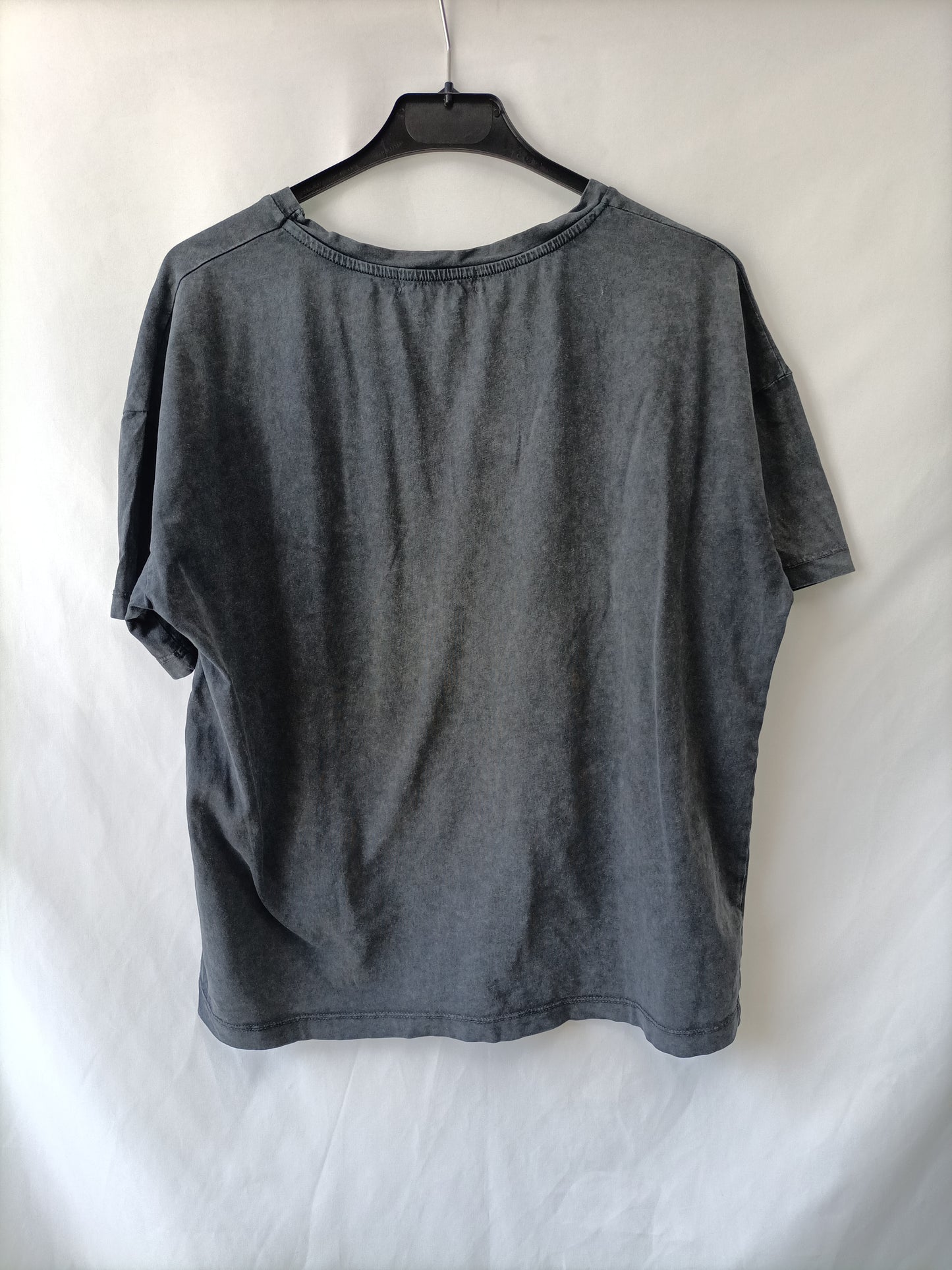 STRADIVARIUS. Camiseta "stronger" T.m