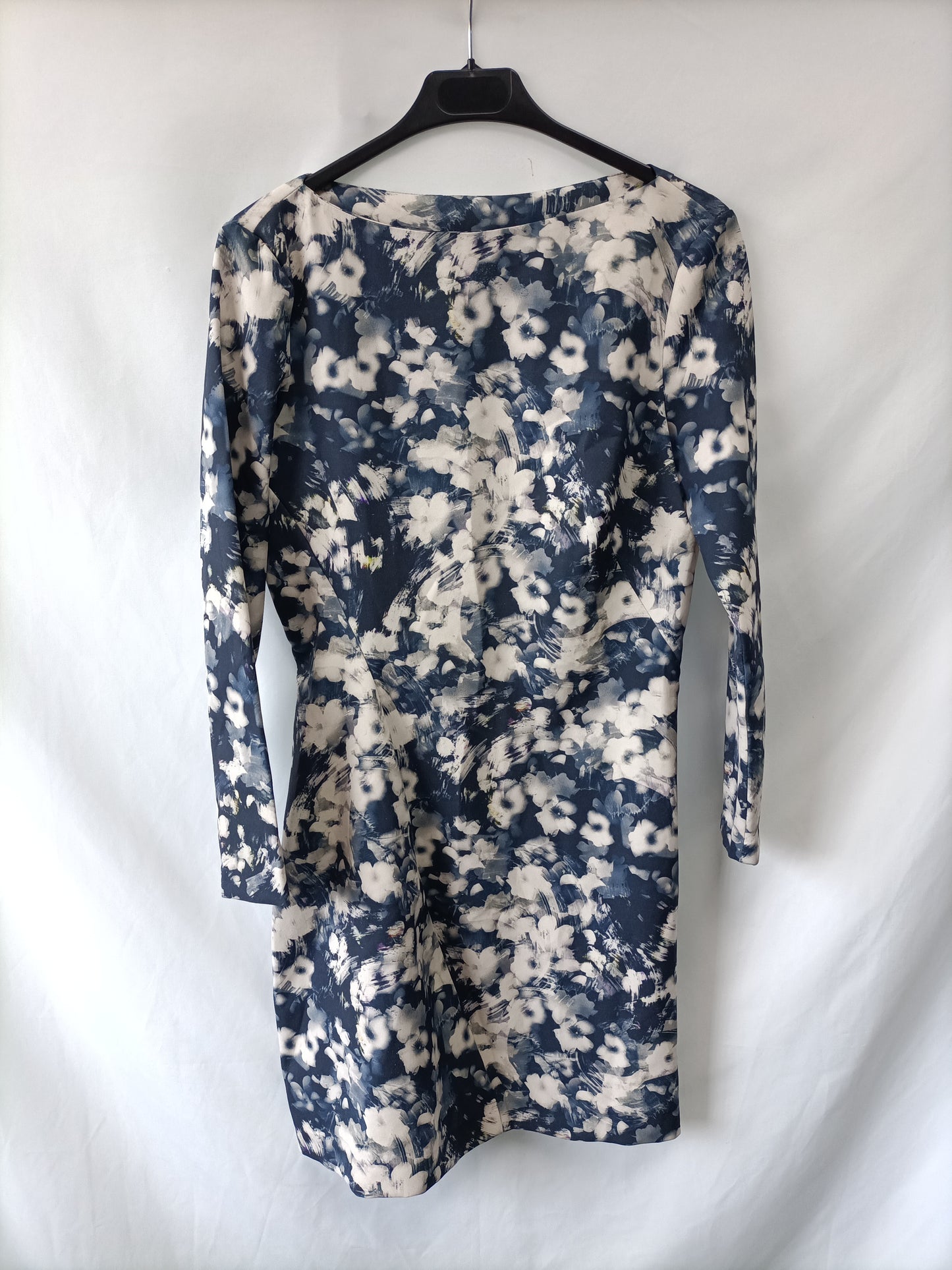 ZARA.Vestido azul flores blancas neopreno fino T.s