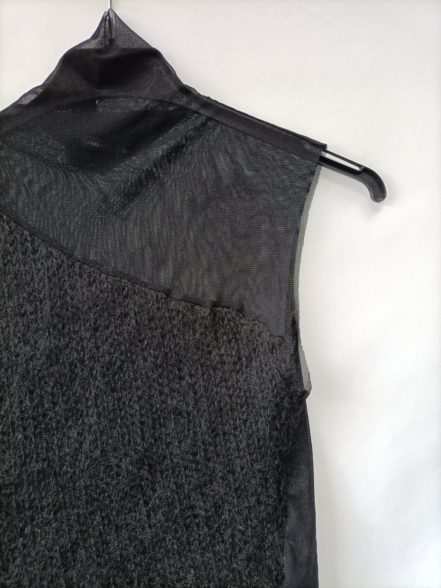RAFSOCOLLECTIONBCN. Top negro doble textura T.xs